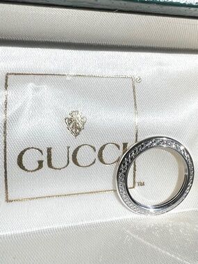 Rare Gucci 1100L Silver Diamond-Cut Watch Bezel – Authentic Swiss Made